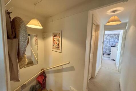 Hallway.jpg