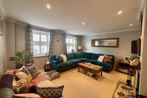 Living room.jpg