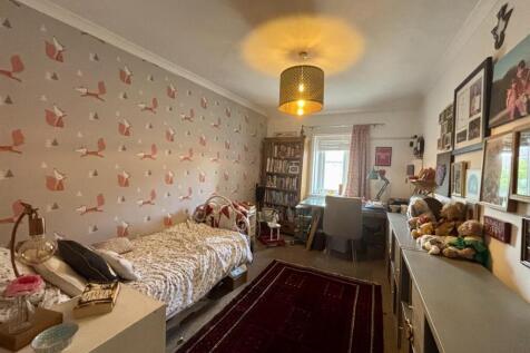 Bedroom 3.jpg