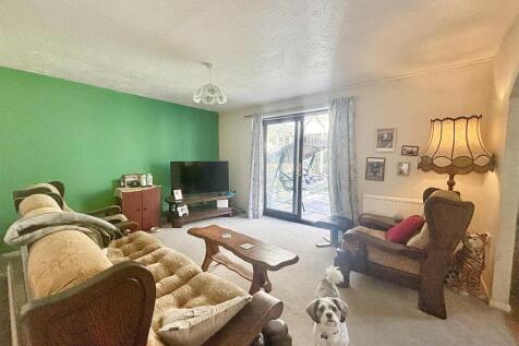 Living room.jpg