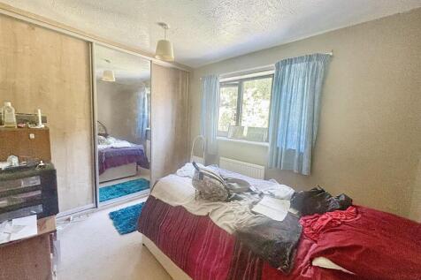 Bedroom 2.jpg
