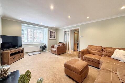 Living room.jpg