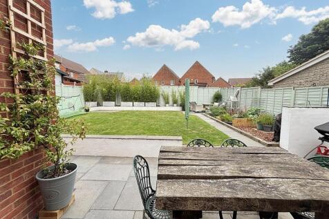 Garden 2.jpg