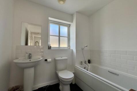 Bathroom.jpg