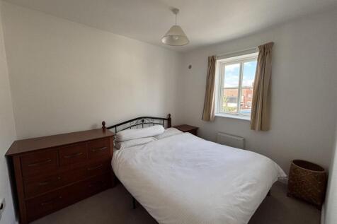 Bedroom 2.jpg