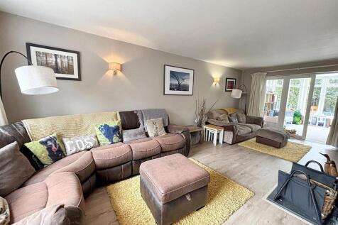 Living room.jpg