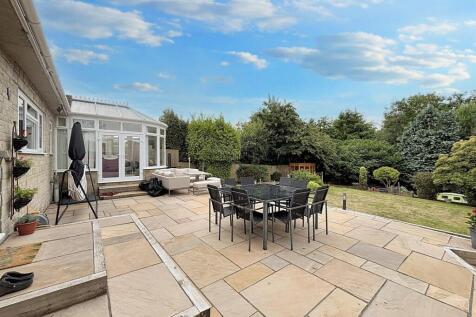 Patio 2.jpg