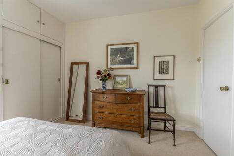 Bedroom 2 4.jpg