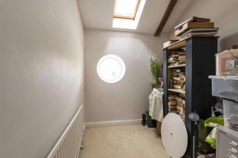 Bedroom 3.jpg