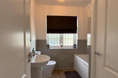 bathroom.jpeg