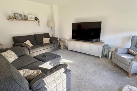 lounge.jpeg