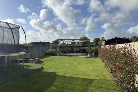 Garden 3.jpg