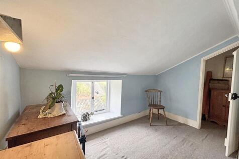 Bedroom 3.jpg