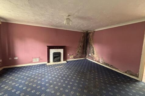 Living room.jpg