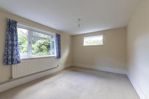 Bedroom 2.jpg