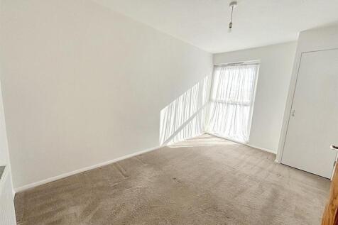 Bedroom 2.jpg