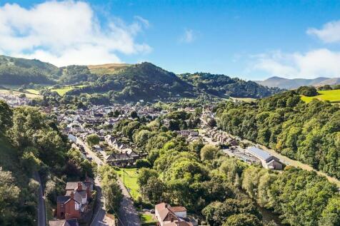 Llangollen Town
