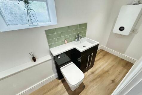 Utility/ Cloakroom
