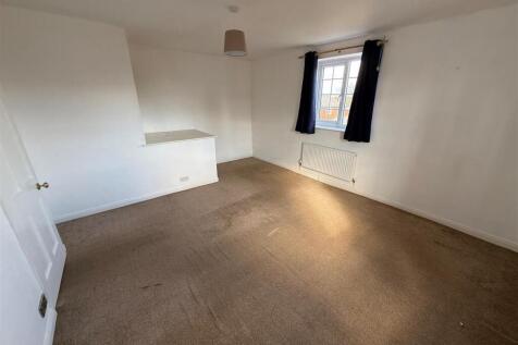 Lounge/ Dining Room