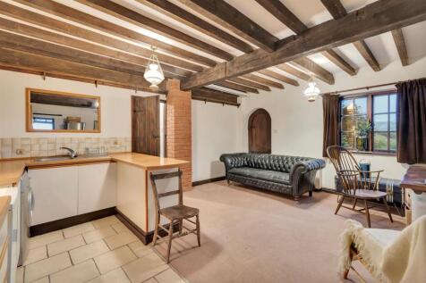 Lounge/ Kitchen