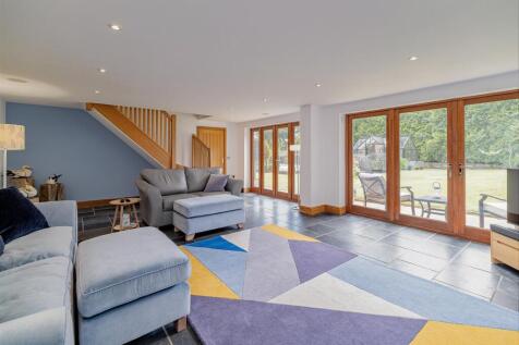 Lounge Additional Photograph