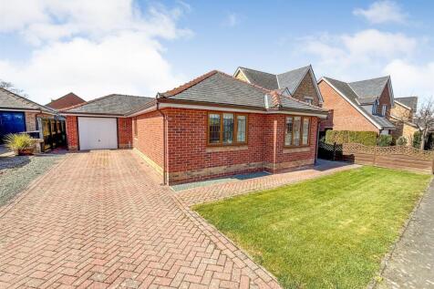 Accommodation Comprises: