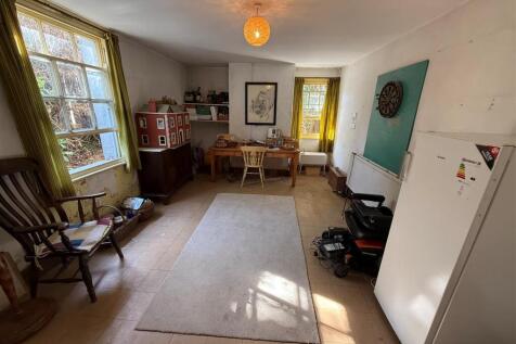 Family/Dining Room