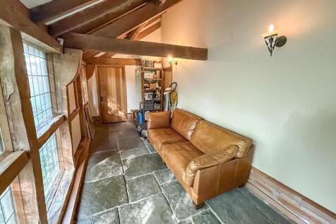 Snug/ Study Area