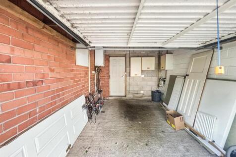 Integral Garage