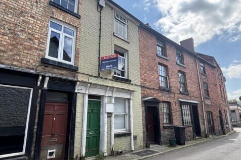 Accommodation Comprises: