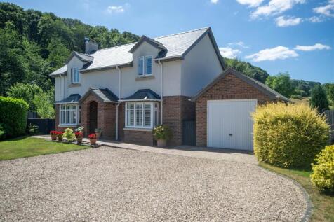 Detached Garage