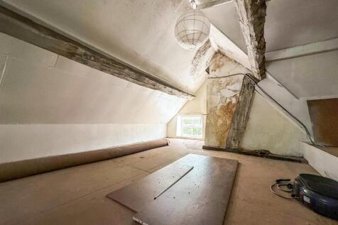 Loft Rooms