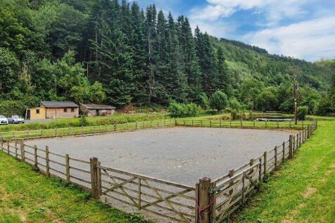 Menage and Stables