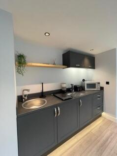 Lounge/ Kitchen / office space
