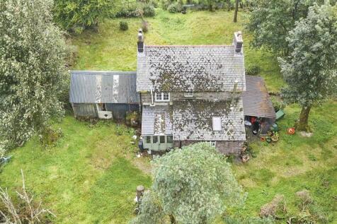 Attached Outbuilding