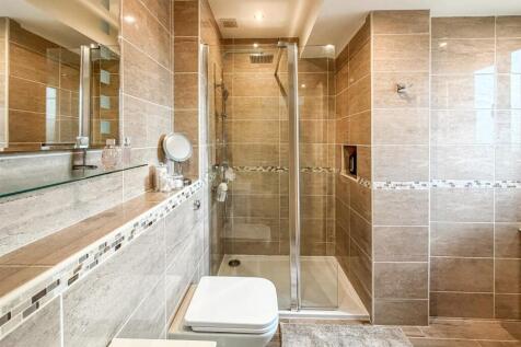 Ensuite Shower Room