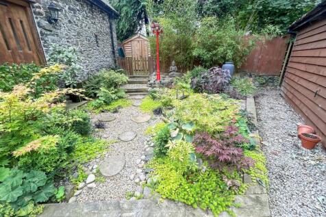 Additional Photograph