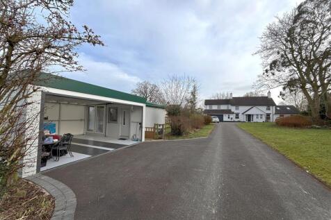 Purpose Built Garage and Office