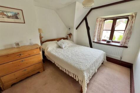 Bedroom 2.jpg