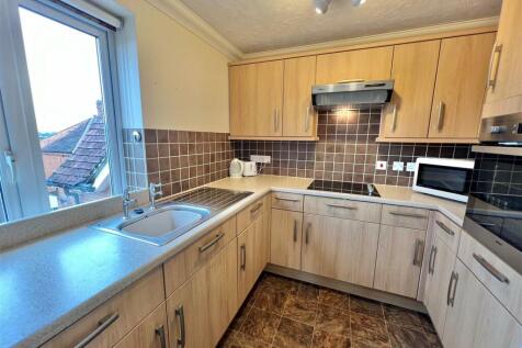 KITCHEN 1.jpg