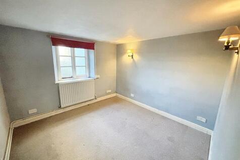 Dining room.jpg