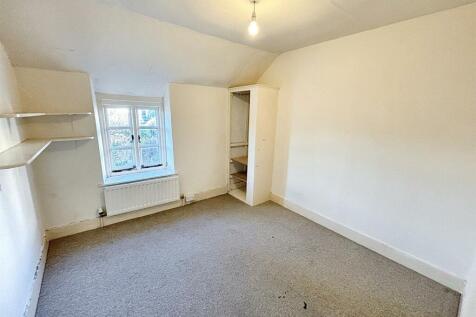 Bedroom 3.jpg