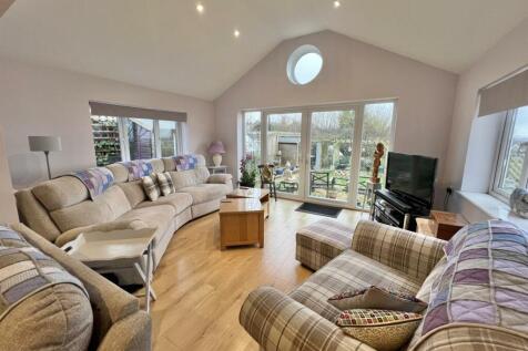 Living room.jpg