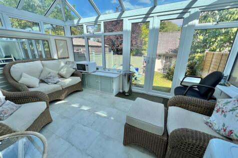 conservatory 1.jpg