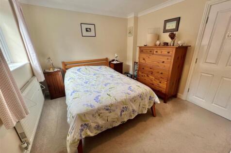 Bedroom 2.jpg