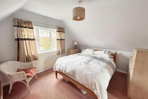 Bedroom 2.jpg