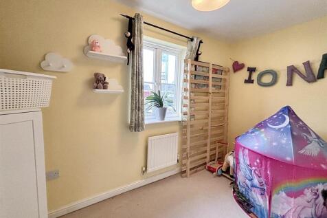 Bedroom 3.jpg