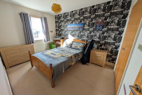 Bedroom 2.jpg
