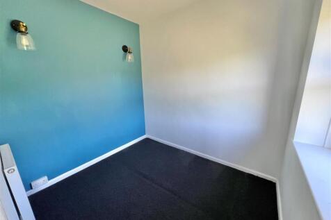 Bedroom 3.jpg