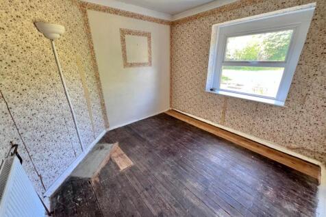 Bedroom 2.jpg